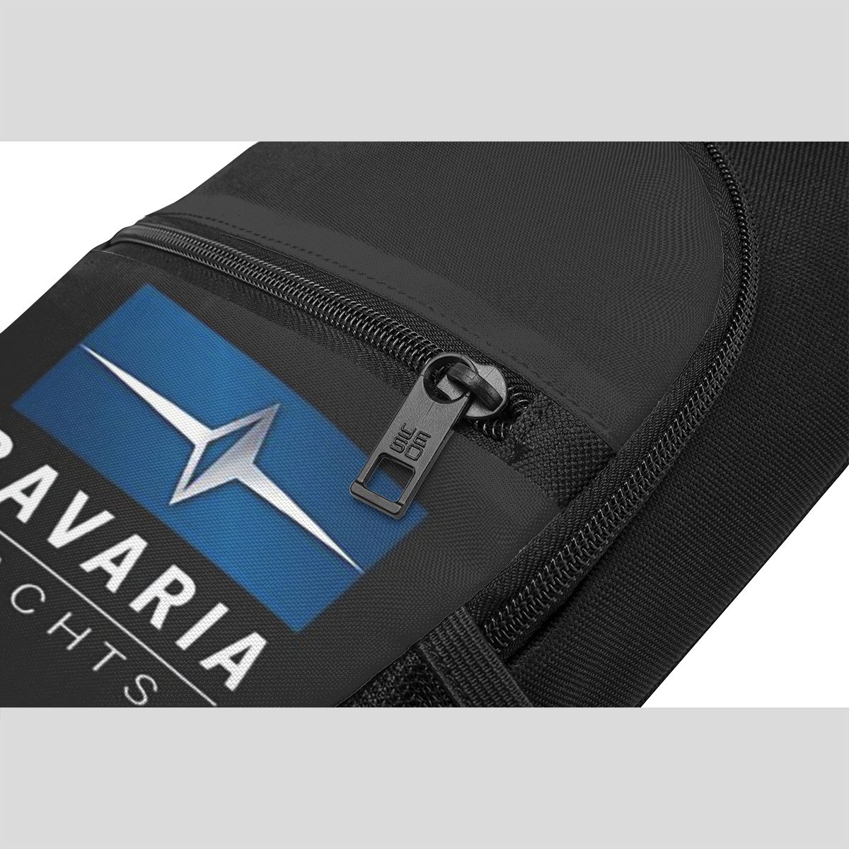 Bavaria Yachts Blue Silver Log - Sling Backpack Shoulder recension och pris
